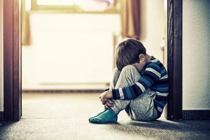 Strange Echoes: The experience itself has less of an impact on mental health than memories of abuse and neglect as a child.