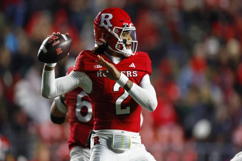 Pinstripe Bowl odds, spread, live stream, watch online, TV station, Miami vs. Rutgers prediction