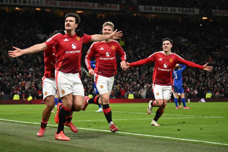 Man Thrilling FA Cup Match